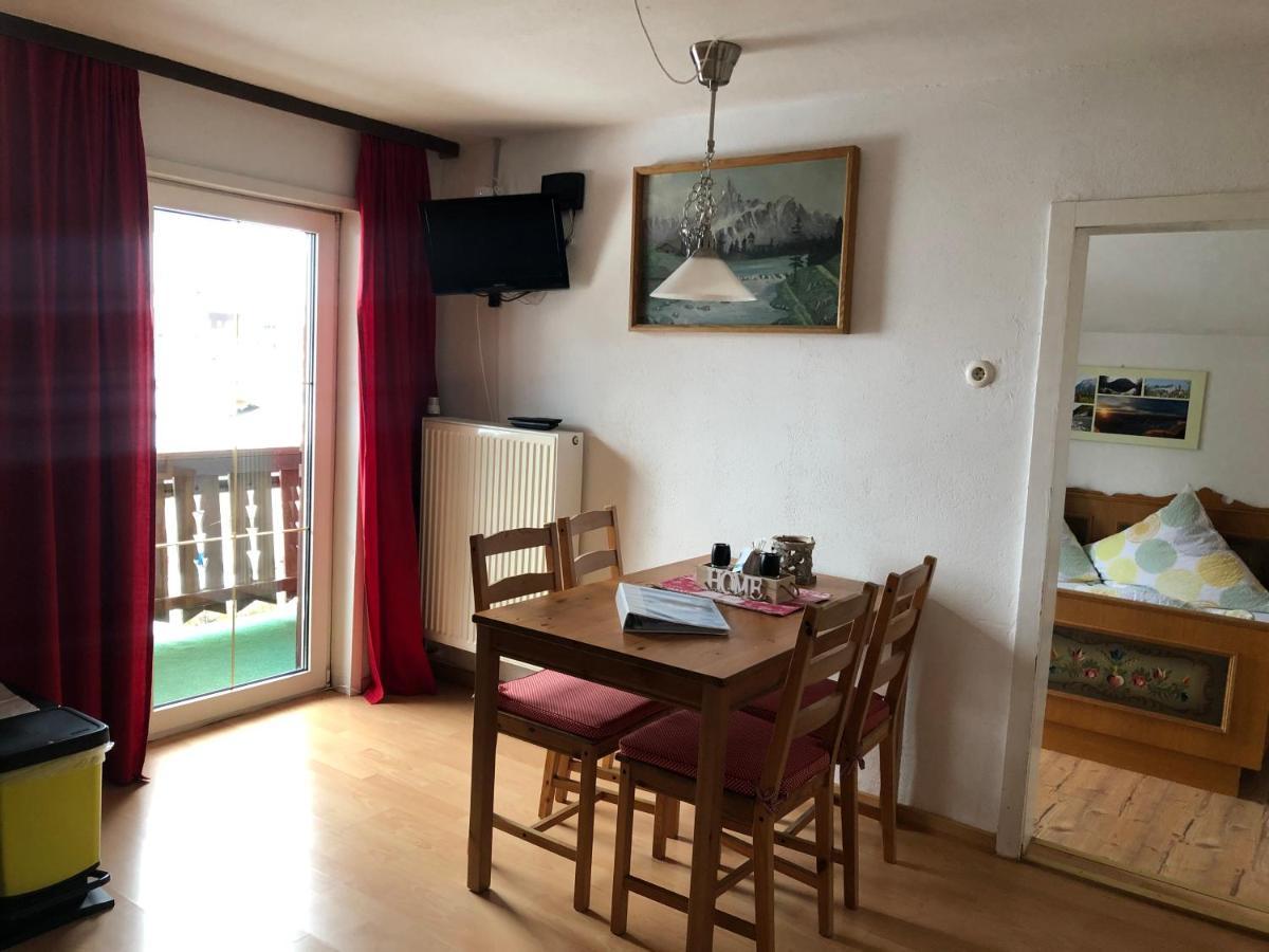 Haus Helli Apartment Berwang Room photo